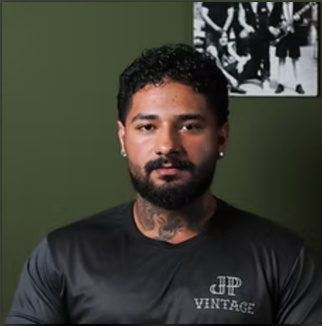 Thiago, barbeiro da JP Vintage